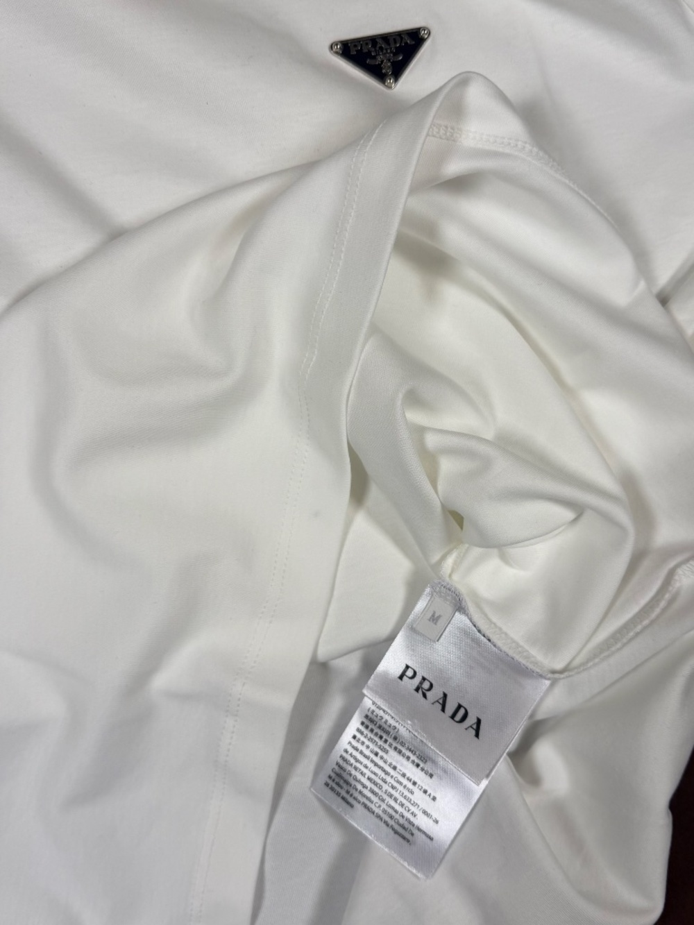 PRADA MEN'S WHITE COTTON T-SHIRT M REGULAR FIT ENAMELED TRIANGLE LOGO EXCELLENT - Picture 7 of 8